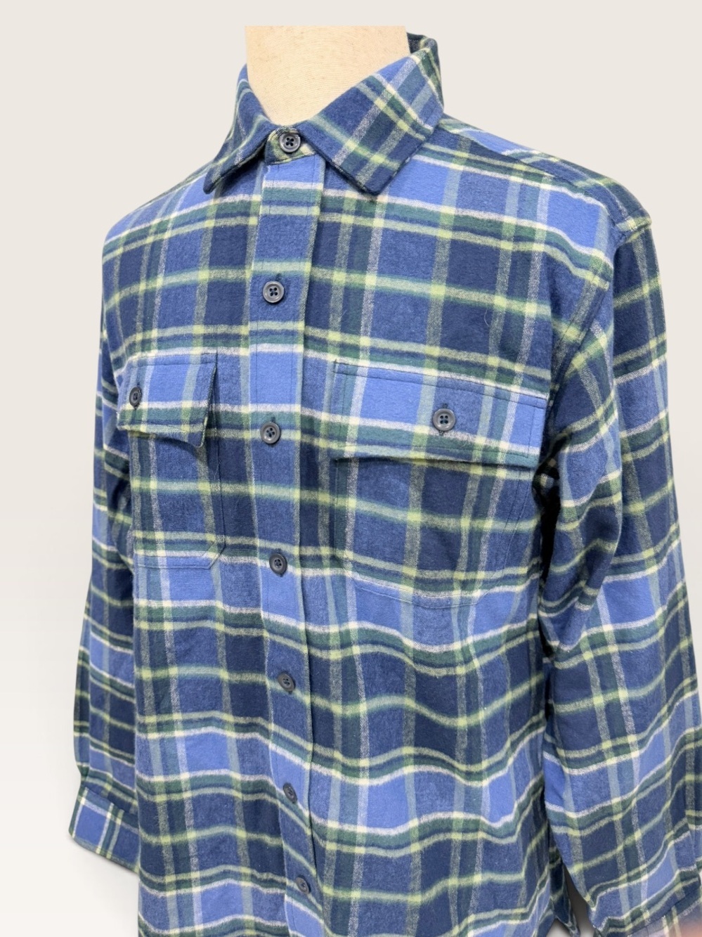 L.L.Bean Flannel Shirt Men's Chamois Traditional Fit Plaid Deep Blue NWT - Picture 3 of 13